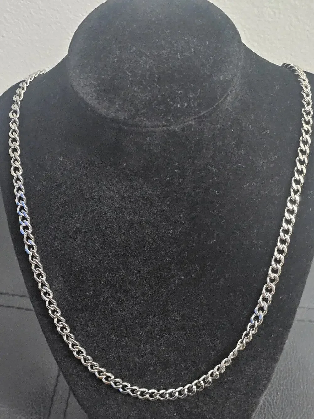 24in silver Stainless Steel-6mm Cuban Link Chain Necklace